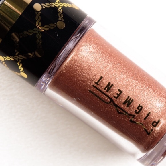 MAC Cosmetics Other - NWOB MAC star dream Pigment